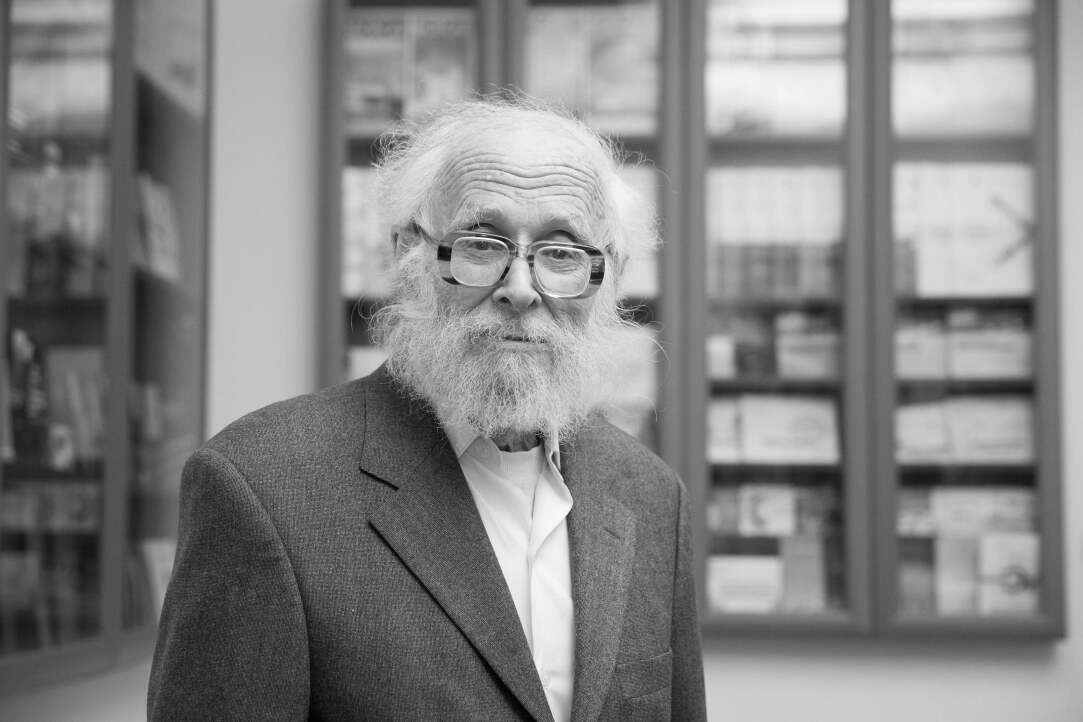 Illustration for news: Revold M. Entov Passes Away