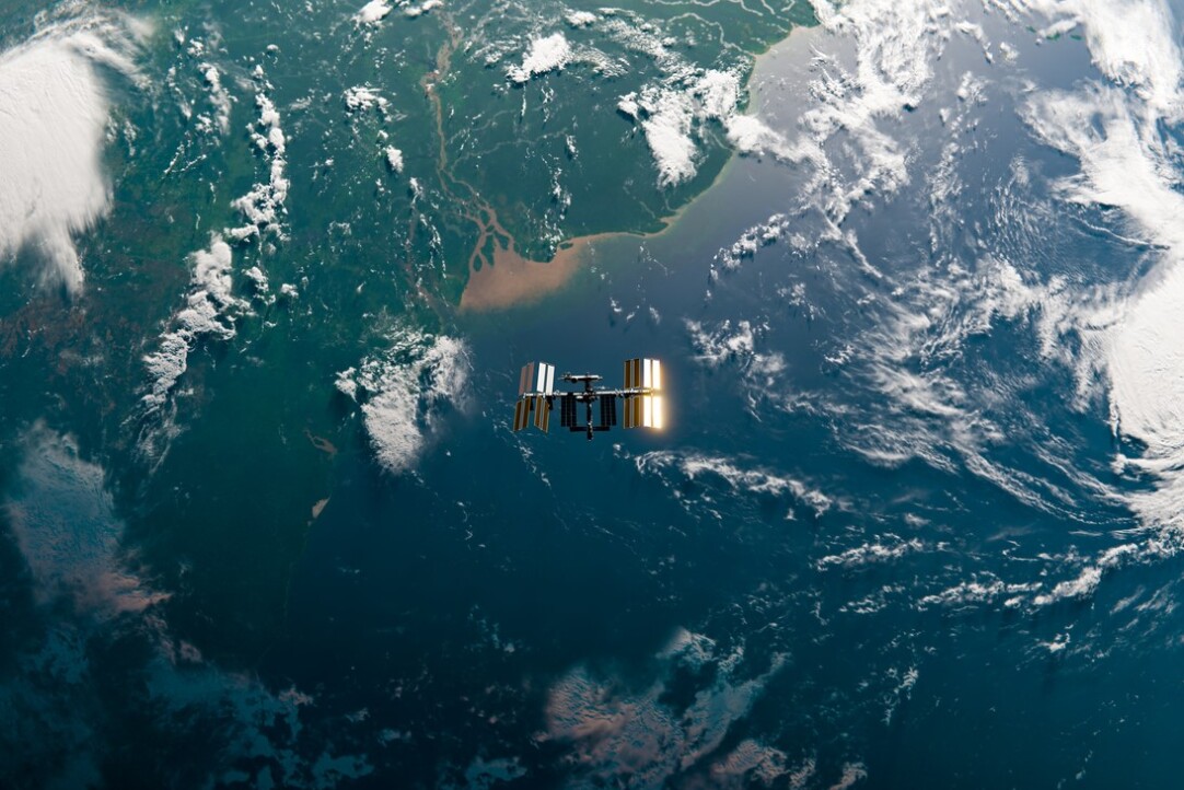 Исчезнувший сигнал: как солнечная активность заглушила радиоголос Земли Иллюстрация к новости: Исчезнувший сигнал: как солнечная активность заглушила радиоголос Земли